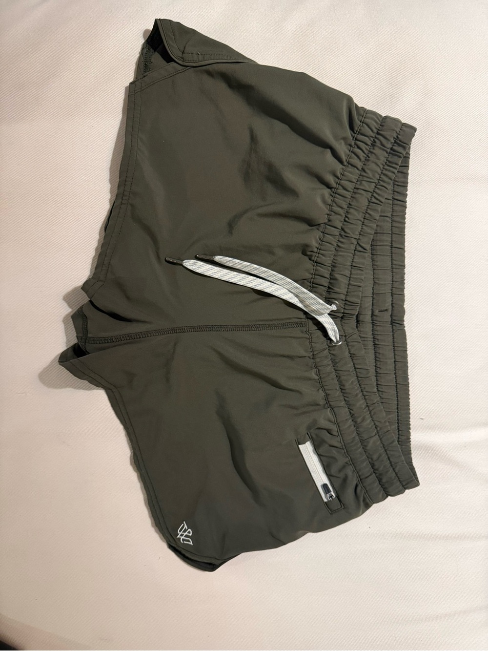 Vuori Clementine Short 2.5"